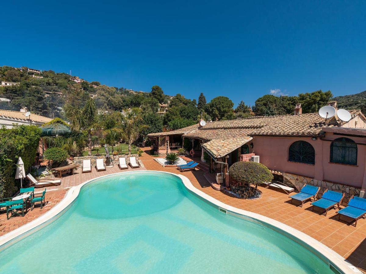 Guest House Villa Verde - Short Term Room Rentals Torre delle Stelle Exteriér fotografie